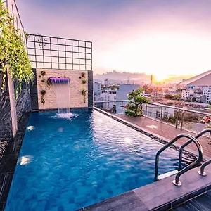 laurel-danang-apartment.dananghotels.net/