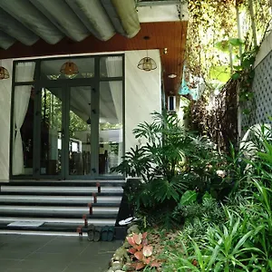 fhome-modern-art-3br-near-my-khe-beach.dananghotels.net/