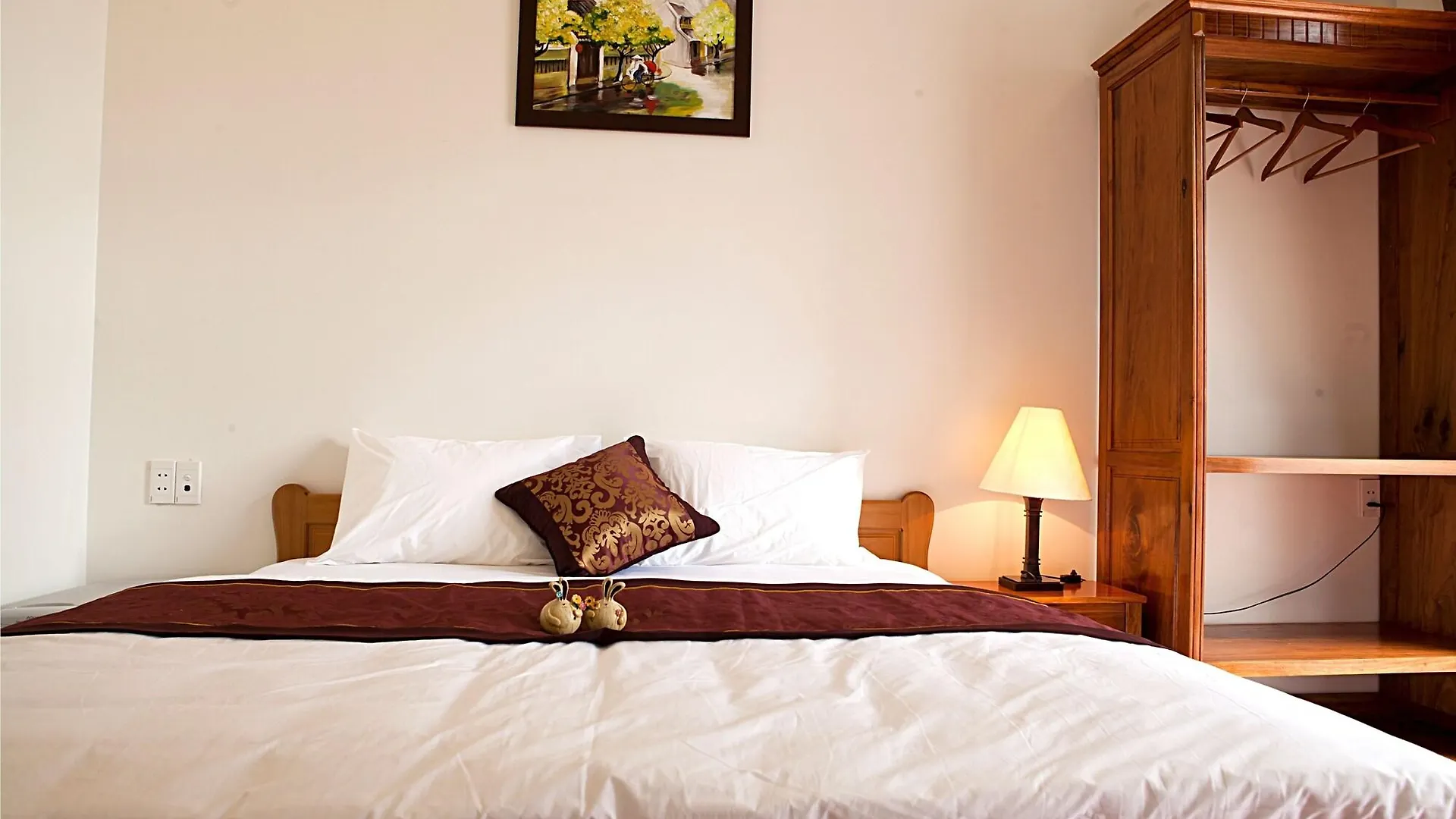 Blue Lake Homestay Hoi An