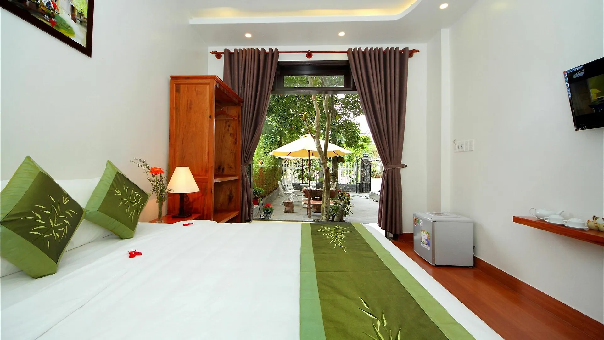 Blue Lake Homestay Hoi An